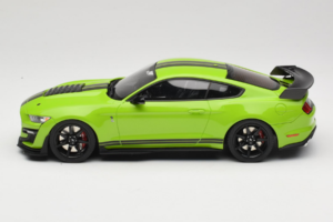Ford Mustang Shelby GT500 S550 Zelený GT Spirit 1:18 GT803 Pryskyřice – obrázek 3 z 6