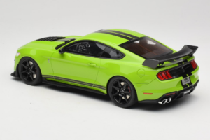 Ford Mustang Shelby GT500 S550 Zelený GT Spirit 1:18 GT803 Pryskyřice – obrázek 5 z 6