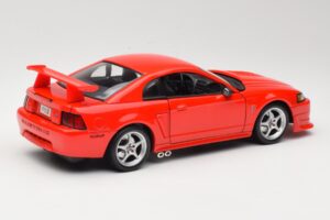 Ford Mustang SVT Cobra R SN95 Červený Maisto 1:18 531872 Kov – obrázek 3 z 8