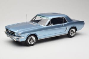 Ford Mustang V8 Hardtop Pony GT Silver Blue GT Spirit 1:12 G089 Pryskyřice