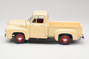 Ford Pickup Colonial Bílý Road Legends 1:18 92148 Kov – obrázek 4 z 8