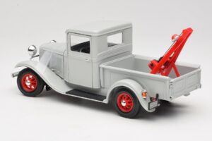 Ford Pick-Up Wrecker Šedý Road Signature 1:18 92257 Kov – obrázek 7 z 8