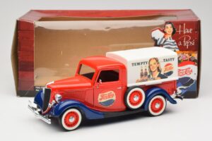Ford Pickup Truck Pepsi-Cola Solido 1:18 99053 Kov – obrázek 8 z 8
