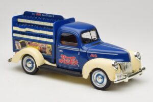 Ford Pepsi-Cola Replica Golden Wheel 1:18 PF351 Kov – obrázek 6 z 8