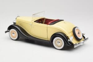 Ford Roadster Dearborn Yellow Solido 1:18 8008 Kov – obrázek 7 z 8