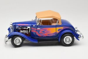 Ford Roadster Street Rod Modrý with Fire Road Signature 1:18 92249 Kov – obrázek 4 z 8