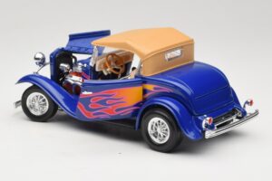 Ford Roadster Street Rod Modrý with Fire Road Signature 1:18 92249 Kov – obrázek 5 z 8