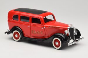 Ford Sedan Červený Solido 1:18 8066 Kov – obrázek 6 z 8
