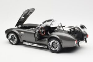 Ford Shelby Cobra 427 S/C Šedý Metalíza S Bílými Pruhy Kyosho 1:18 08045GRW Kov – obrázek 5 z 8