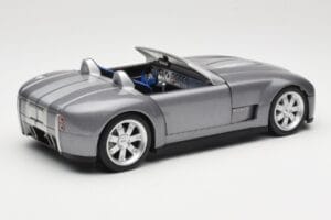 Shelby Cobra Kabriolet Grey Metallic Hot Wheels 1:18 G7220 Kov – obrázek 3 z 8
