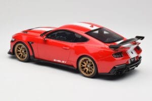Ford Shelby Mustang Super Snake Červený GT Spirit 1:18 GT531 Pryskyřice – obrázek 5 z 6