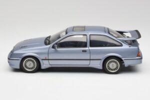 Ford Sierra RS Cosworth Moonstone Modrý AUTOart 1:18 72863 Kov – obrázek 4 z 8