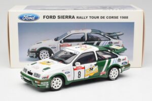 Ford Sierra RS Cosworth #8 D. Auriol / B. Occelli Rally Tour de Corse 1988 AUTOart 1:18 88812 Kov – obrázek 8 z 8