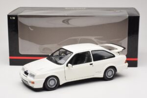 Ford Sierra RS Cosworth Bílý Minichamps 1:18 150084000 Kov – obrázek 8 z 8