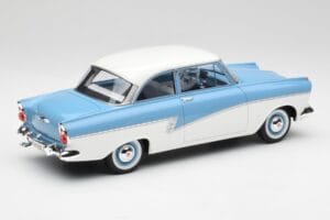 Ford Taunus 17M P2 Světle Modrý & Bílý BoS Models 1:18 BOS019 Kov – obrázek 2 z 6