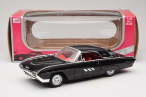 Ford Thunderbird Černý Anson 1:18 30344 Kov – obrázek 8 z 8