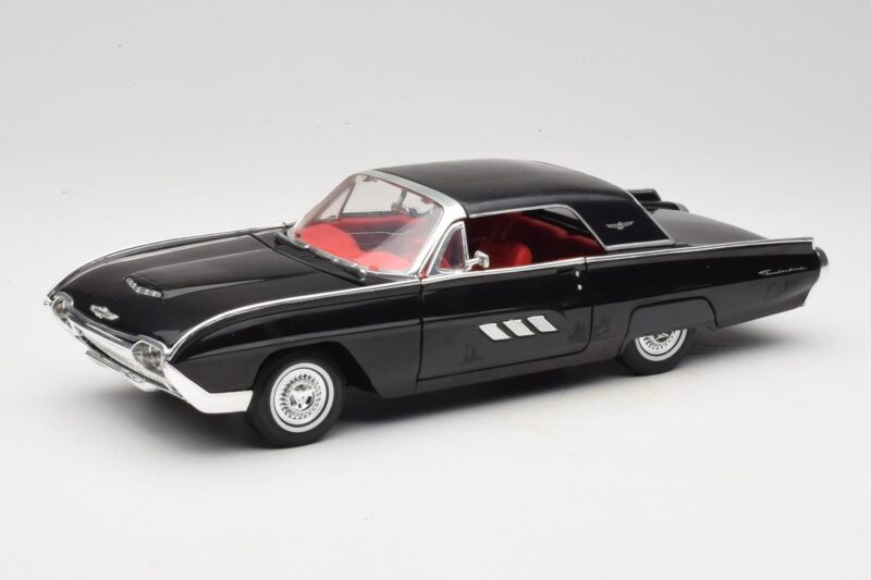 Ford Thunderbird Černý Anson 1:18 30344 Kov