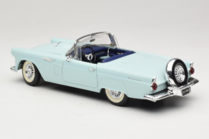 Ford Thunderbird Zelený Revell 1:18 8804-G1 Kov – obrázek 7 z 8