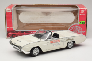 Ford Thunderbird Kabriolet Indy Pace Car Anson 1:18 30368 Kov – obrázek 6 z 6