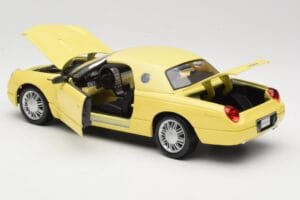 Ford Thunderbird Show Car Žlutý Maisto 1:18 50336 Kov – obrázek 5 z 8
