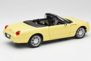 Ford Thunderbird Show Car Žlutý Maisto 1:18 50335 Kov – obrázek 3 z 8