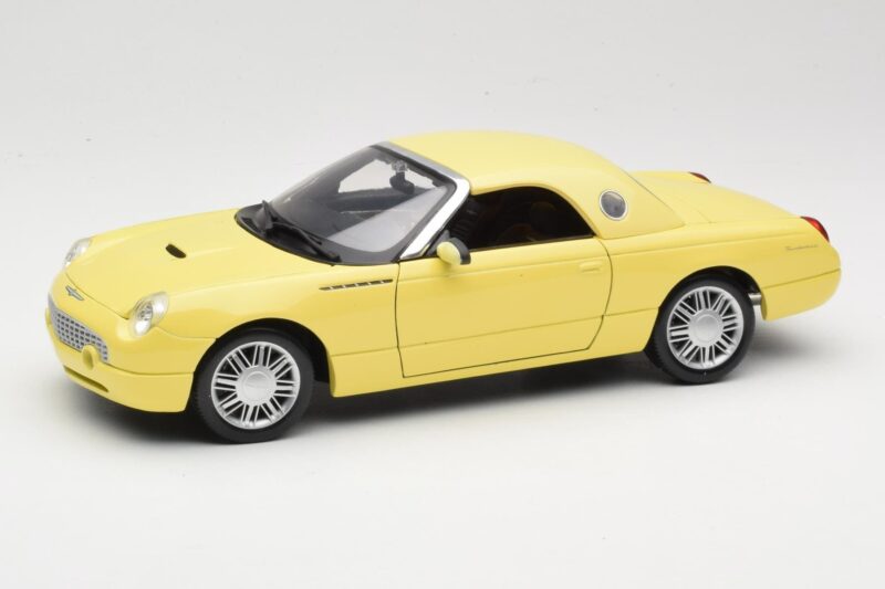 Ford Thunderbird Show Car Žlutý Maisto 1:18 50336 Kov