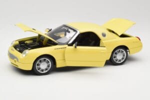 Ford Thunderbird Show Car Žlutý Maisto 1:18 50336 Kov – obrázek 2 z 8