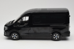 Ford Transit Černý JMC 1:18 SHRV363CM02JP Kov – obrázek 4 z 8