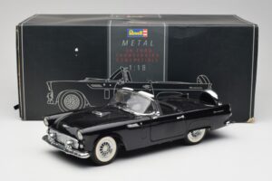 Ford Thunderbird Kabriolet Černý Revell 1:18 8818-M1 Kov – obrázek 8 z 8
