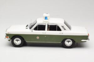 GAZ Volga GAZ-24 Policie MCG 1:18 MCG18015 Kov – obrázek 3 z 6