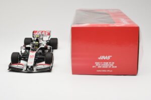 Haas VF-20 #50 M. Schumacher FP1 Abu Dhabi GP 2020 Minichamps 1:18 110201750 Kov – obrázek 6 z 6
