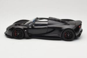 Hennessey Venom GT Carbon Black AUTOart 1:18 75401 Kov – obrázek 4 z 8