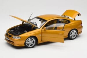 Holden Coupe 60 Concept Metallic Gold AUTOart 1:18 73432 Kov – obrázek 2 z 8