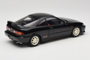 Honda Integra Type R DC2 Pre-Facelift Flamenco Black Pearl MotorHelix 1:18 M85203 Kov – obrázek 3 z 8