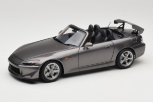 Honda S2000 AP2 Type S Moon Rock Metallic MotorHelix 1:18 M85111 Kov