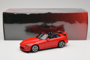 Honda S2000 AP2 Type S New Formula Red MotorHelix 1:18 M85112 Kov – obrázek 9 z 9