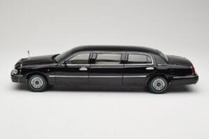 Hongqi Qijian CA7460 FAW 1:18 139940 Kov – obrázek 4 z 8