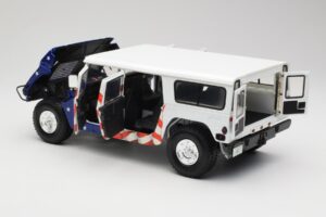 Hummer H1 AM General Gore-Lieberman Humvee America Exoto 1:18 01807 Kov – obrázek 5 z 8