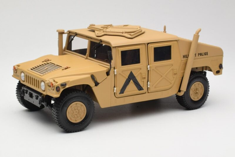 Hummer H1 AM General Military Police Exoto 1:18 01801 Kov
