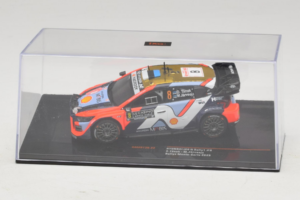 Hyundai i20 N Rally1 #8 O. Tanak / M. Jarveoja Rally Monte Carlo 2025 IXO 1:43 RAM973B Kov – obrázek 4 z 5