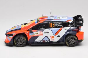 Hyundai i20 N Rally1 #11 T. Neuville / M. Wydaeghe Rally Japan WRC World Champion 2024 IXO 1:18 18RMC228 Kov – obrázek 3 z 6