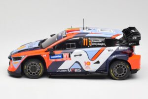Hyundai i20 N Rally1 #11 T. Neuville / M. Wydaeghe Rally Sweden 2024 IXO 1:18 18RMC201 Kov – obrázek 3 z 6