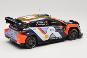 Hyundai i20 N WRC #16 A. Fourmaux / A. Coria Rally Monte Carlo Night Version 2025 IXO 1:18 18RMC230B Kov – obrázek 2 z 6
