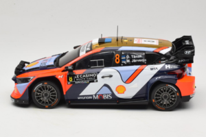 Hyundai i20 N WRC #16 A. Fourmaux / A. Coria Rally Monte Carlo Night Version 2025 IXO 1:18 18RMC230B Kov – obrázek 3 z 6