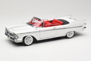 Imperial Crown Kabriolet Bílý Road Signature 1:18 20138 Kov