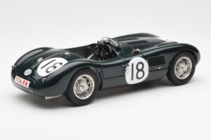 Jaguar C-Type #18 T. Rolt / D. Hamilton 24 Hours of Le Mans Winner 1953 CMC 1:18 M-195 Kov – obrázek 2 z 6
