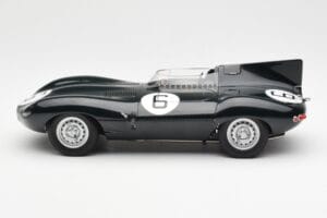 Jaguar D-Type #6 M. Hawthorn / I. Bueb Team Jaguar Cars Ltd 24 Hours of Le Mans 1955 AUTOart 1:18 85586 Kov – obrázek 3 z 6