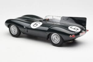 Jaguar D-Type #6 M. Hawthorn / I. Bueb Team Jaguar Cars Ltd 24 Hours of Le Mans 1955 AUTOart 1:18 85586 Kov – obrázek 5 z 6