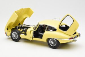 Jaguar E-Type 3.8 Series 1 Světle Žlutý Kyosho 1:18 08954LY Kov – obrázek 5 z 8
