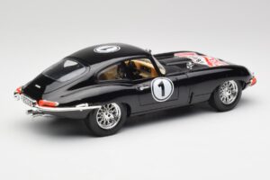 Jaguar E-Type Series 1 #1 British Racing Green Bburago 1:18 3018-M3 Kov – obrázek 3 z 8